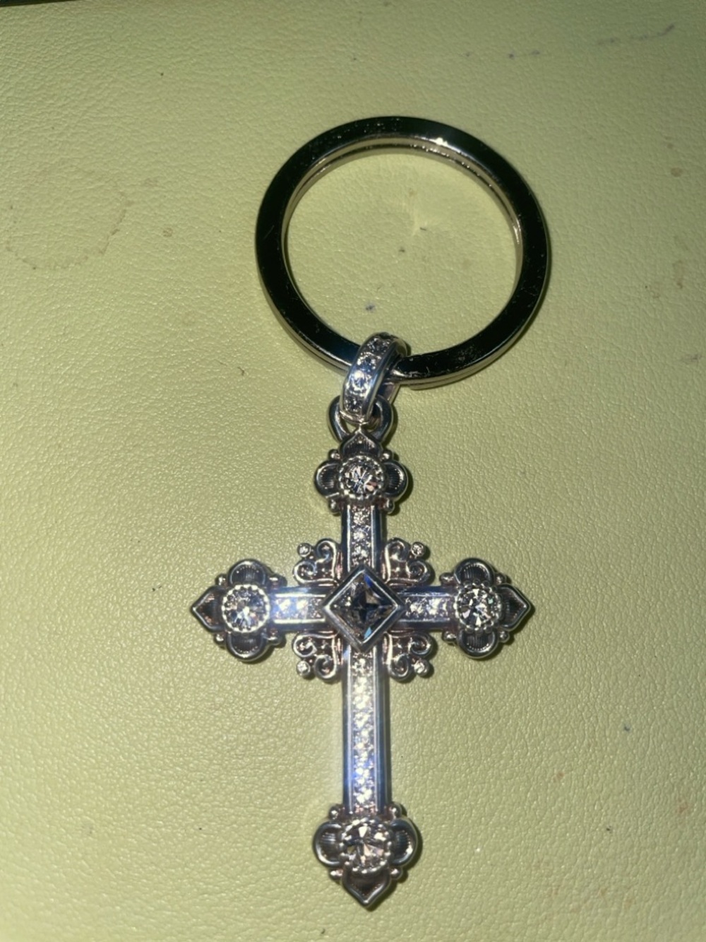 Alcazar Cross Key Fob
Brighton Silver Crystal Cross Pendant Charm 🫏 - Picture 2 of 5